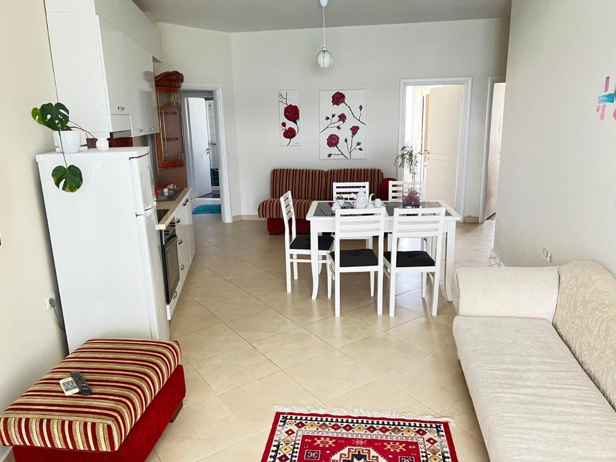 Appartement Hakun Matata Rezindence&apartments Vlorë