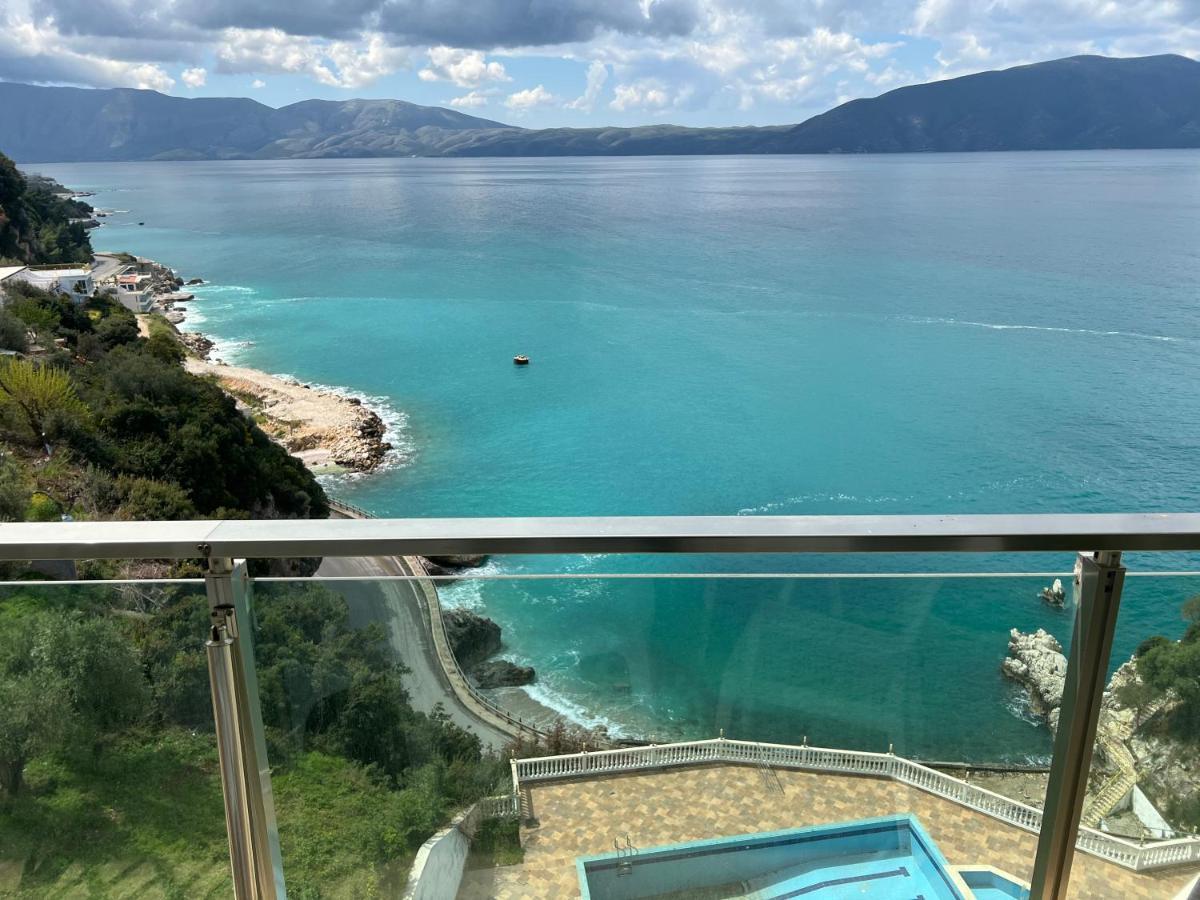 Appartement Hakun Matata Rezindence&apartments Vlorë